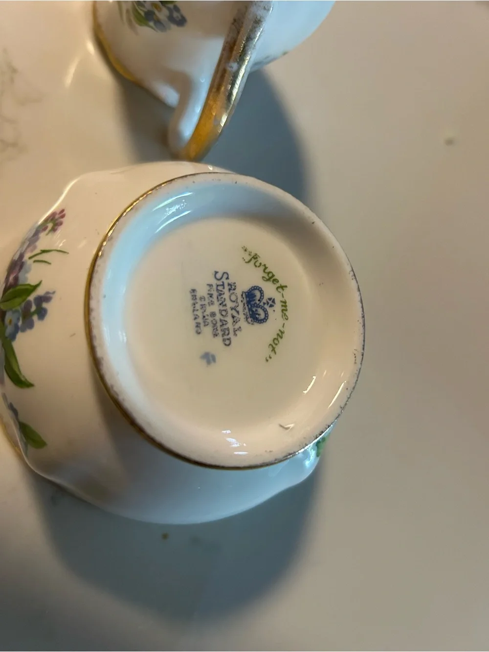 Forget Me Not vintage royal